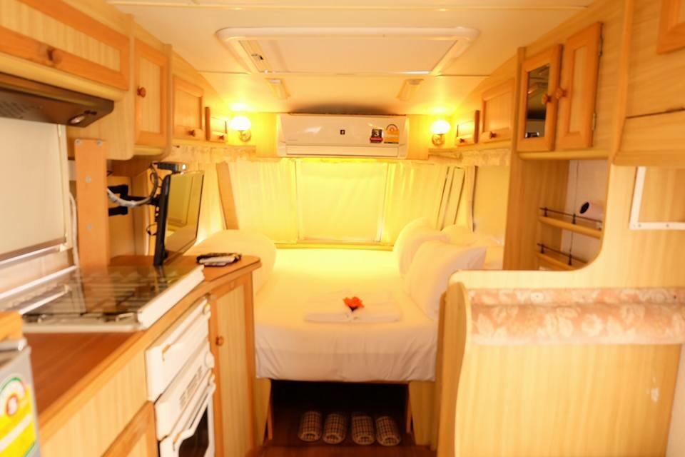 Loft Caravan Resort Хаадчаосамран Екстер'єр фото